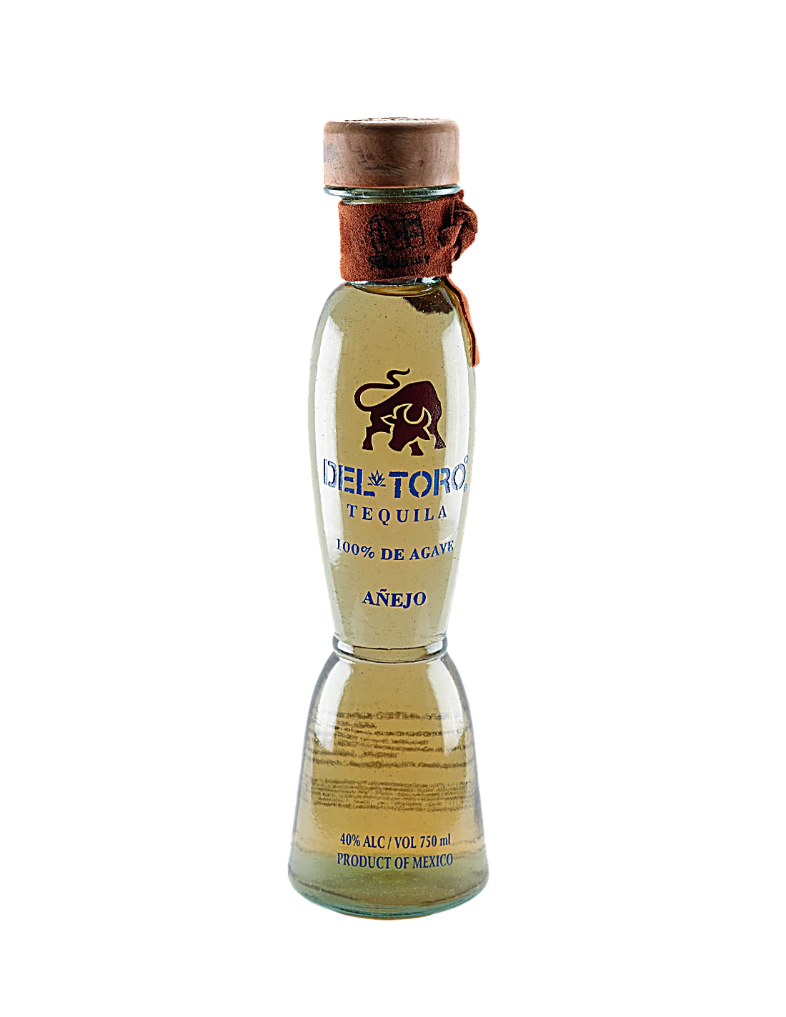 Del Toro Añejo bottle