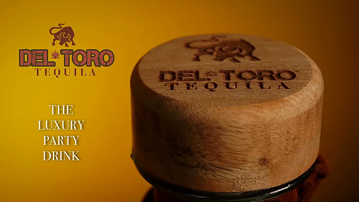 The hand-finished wood cap, engraved with the Del Toro bull